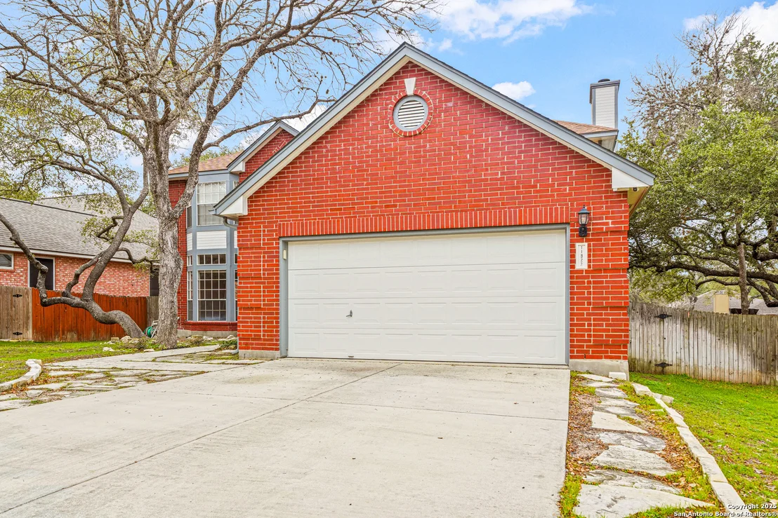 Photo of 11822 Queenston
