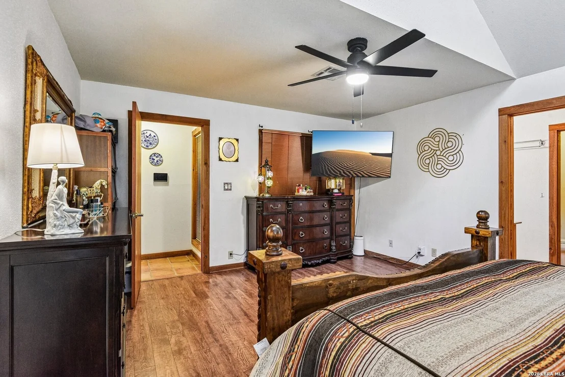 Photo of 15519 Long Creek