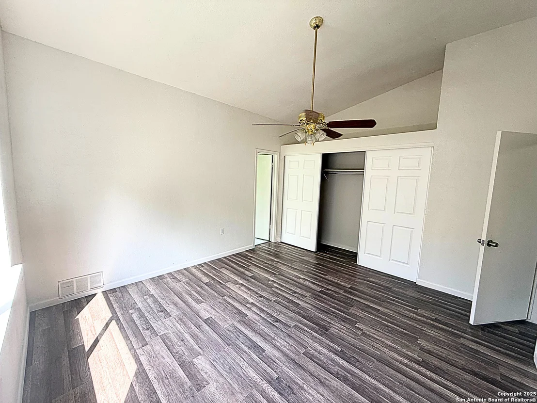 Photo of 14663 Hillside Ridge