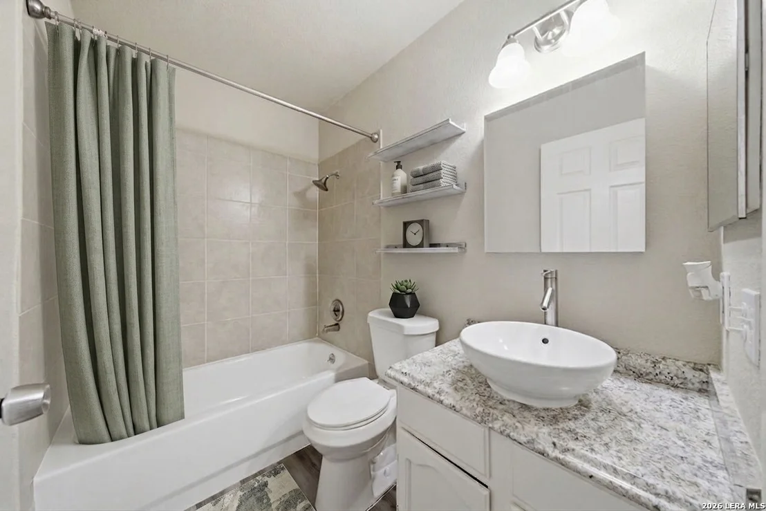 Photo of 6926 Montgomery Dr