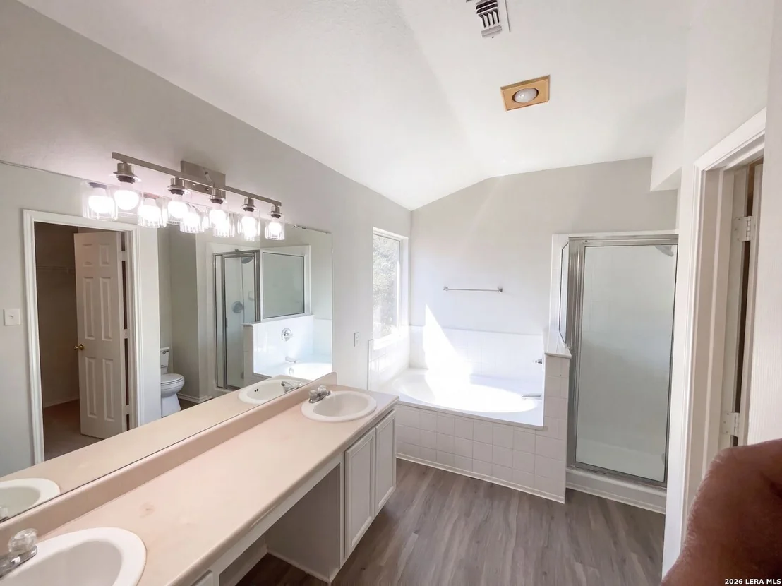 Photo of 10155 Cedarcliff