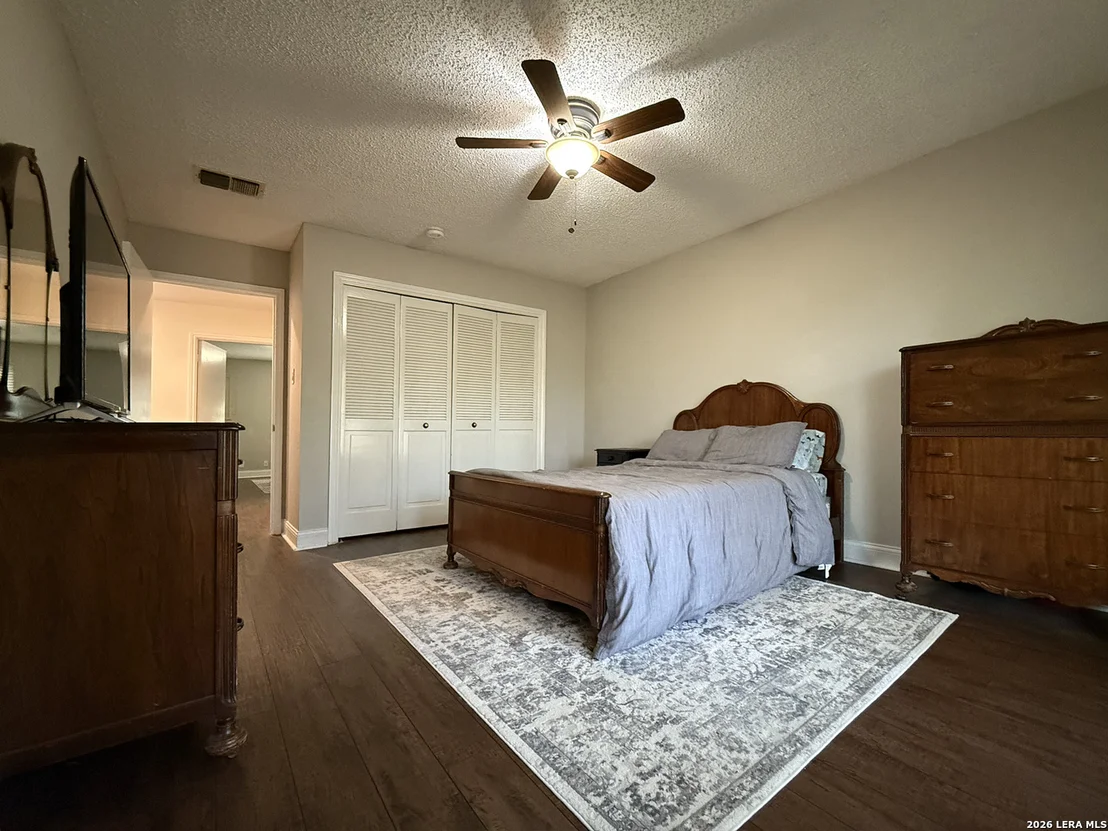 Photo of 12518 Chateau Forest