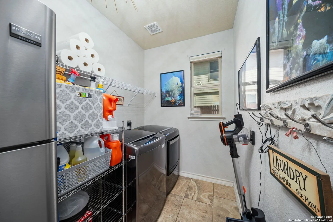 Photo of 505 Saddle Hill