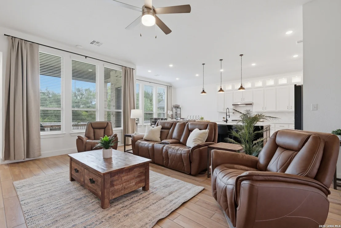 Photo of 10502 Merrick Run