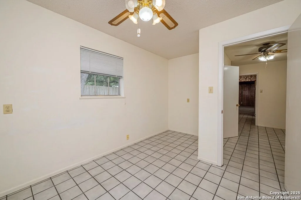 Photo of 23 Encino Loma