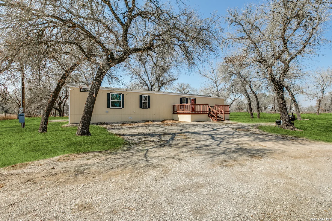 Photo of 25221 PROGRESS RD