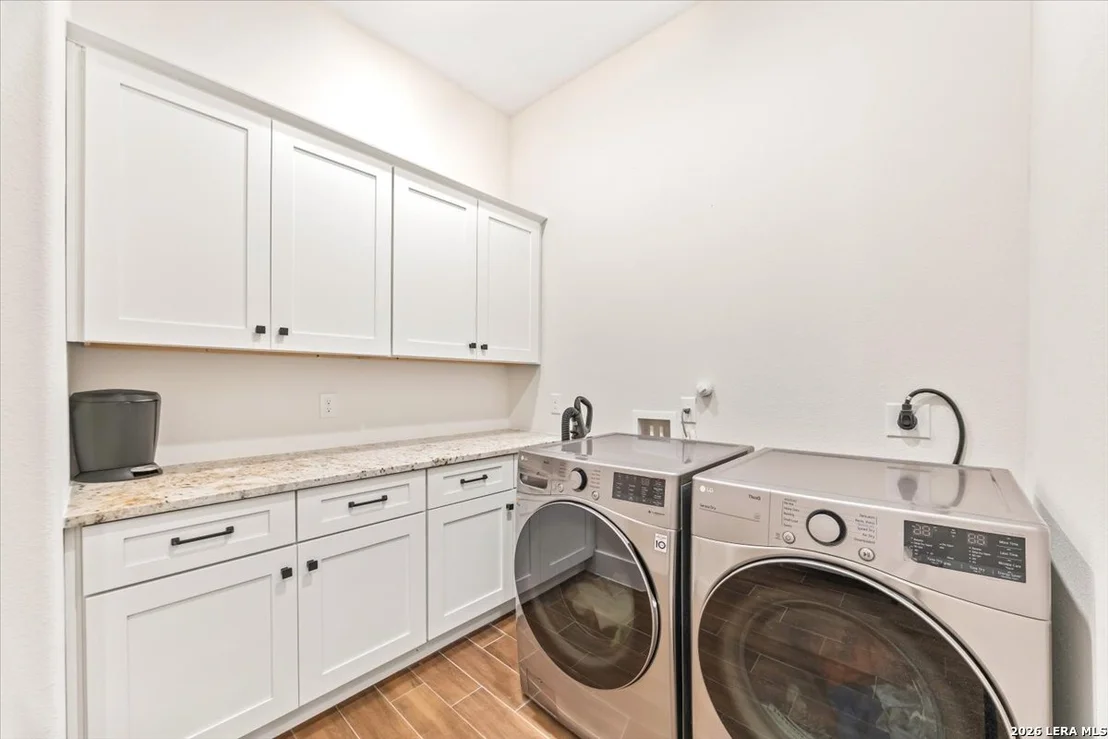 Photo of 814 Rutherford