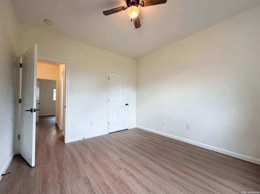 Photo of 216 LIECK CV