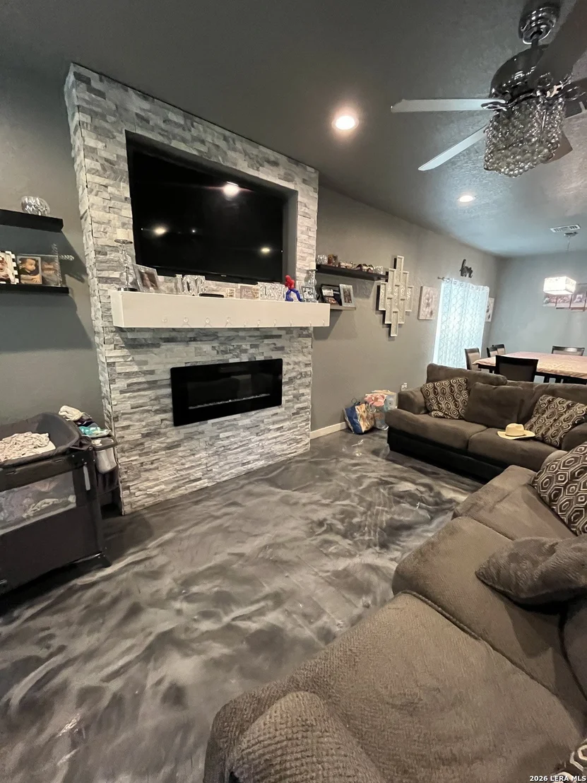 Photo of 6443 ELMER BLVD