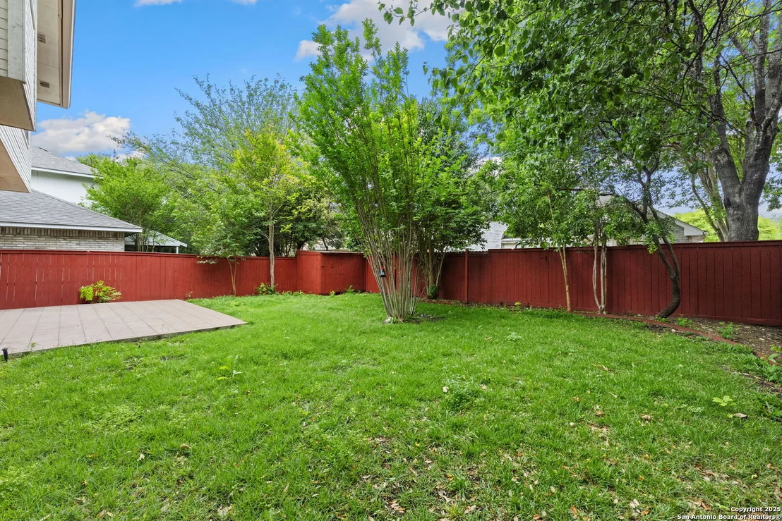 Photo of 6115 Glen Heather