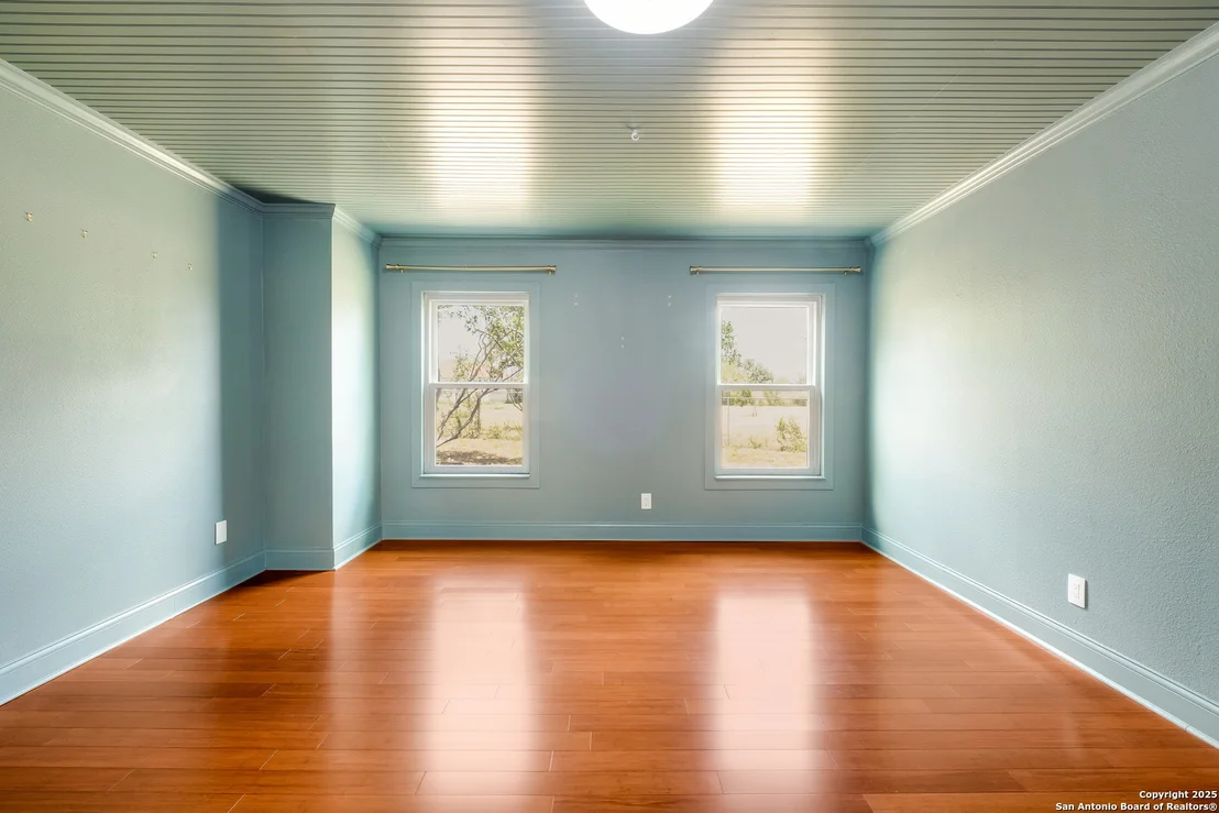Photo of 15410 Tamaron