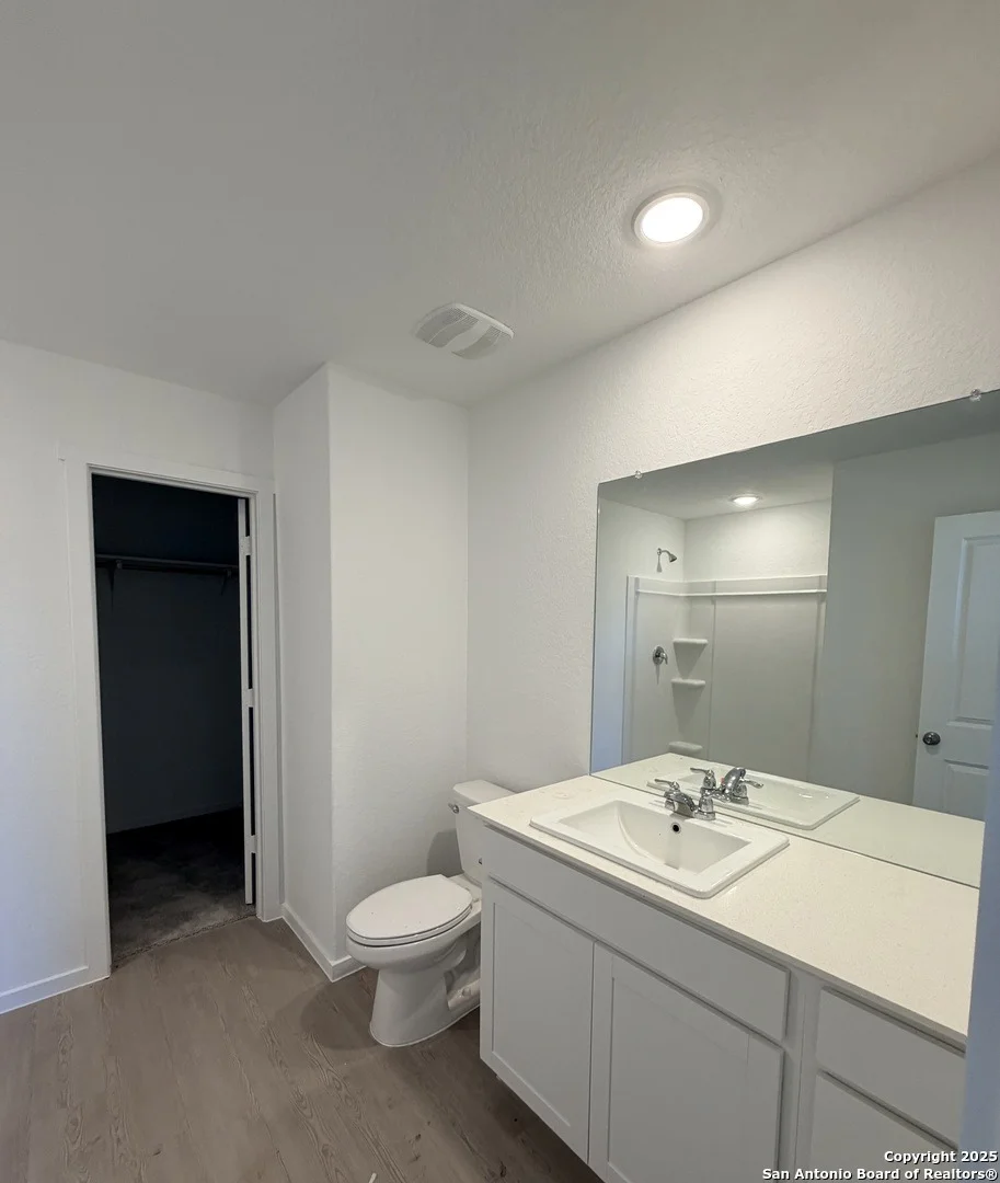 Photo of 5739 alope