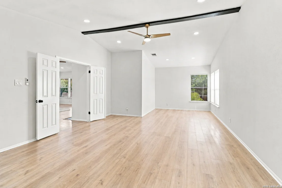 Photo of 10064 Spruce Ridge