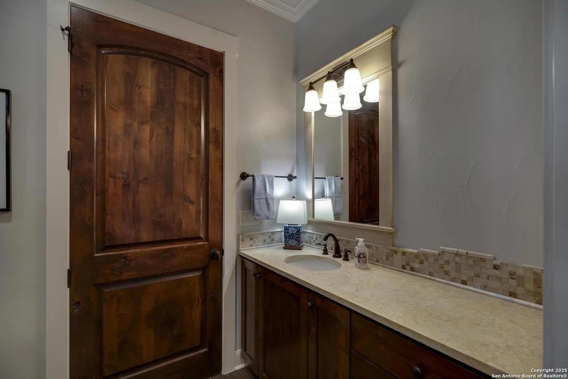 Photo of 107 LEGACY POINTE