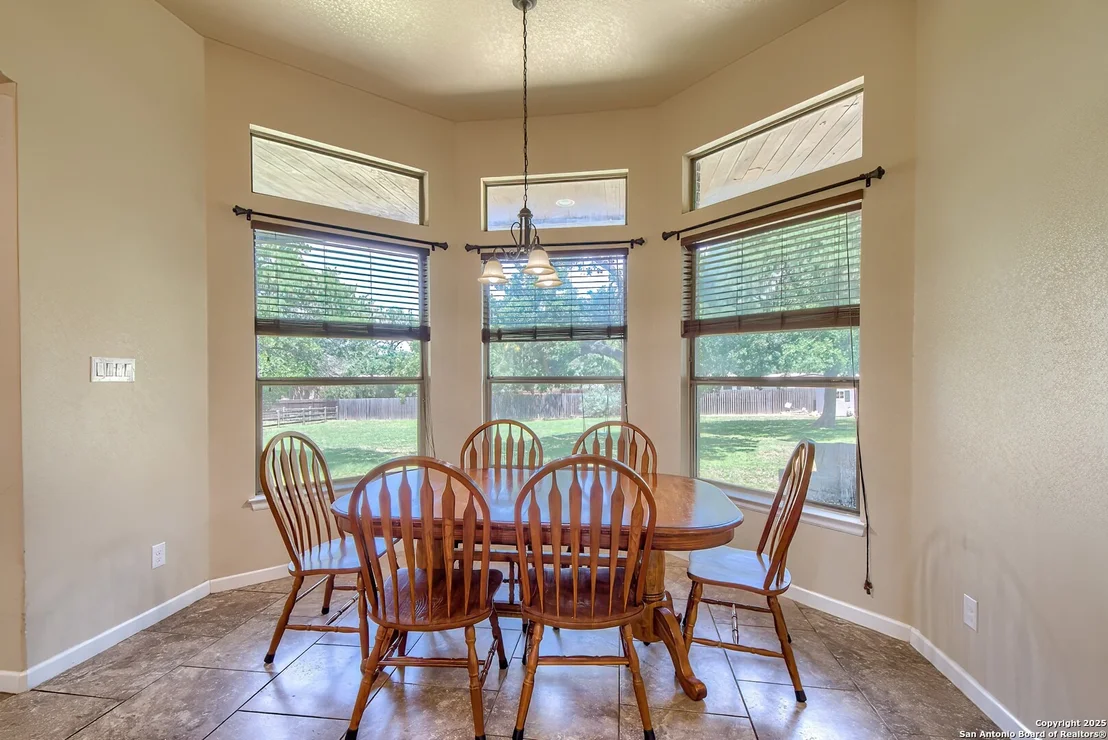 Photo of 141 Circle Six