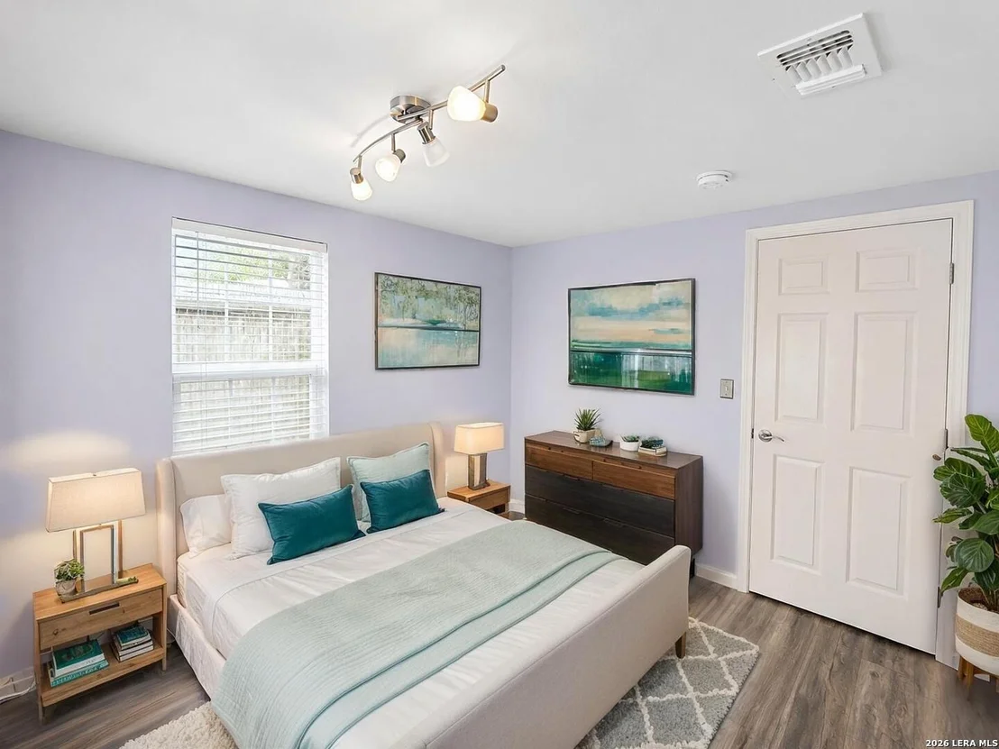 Photo of 3202 Thrush Bend
