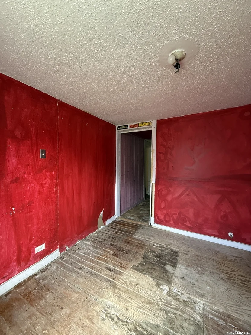 Photo of 210 Chicago Blvd