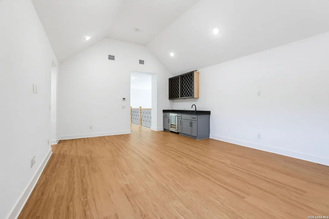 Photo of 27815 Arrowsmith