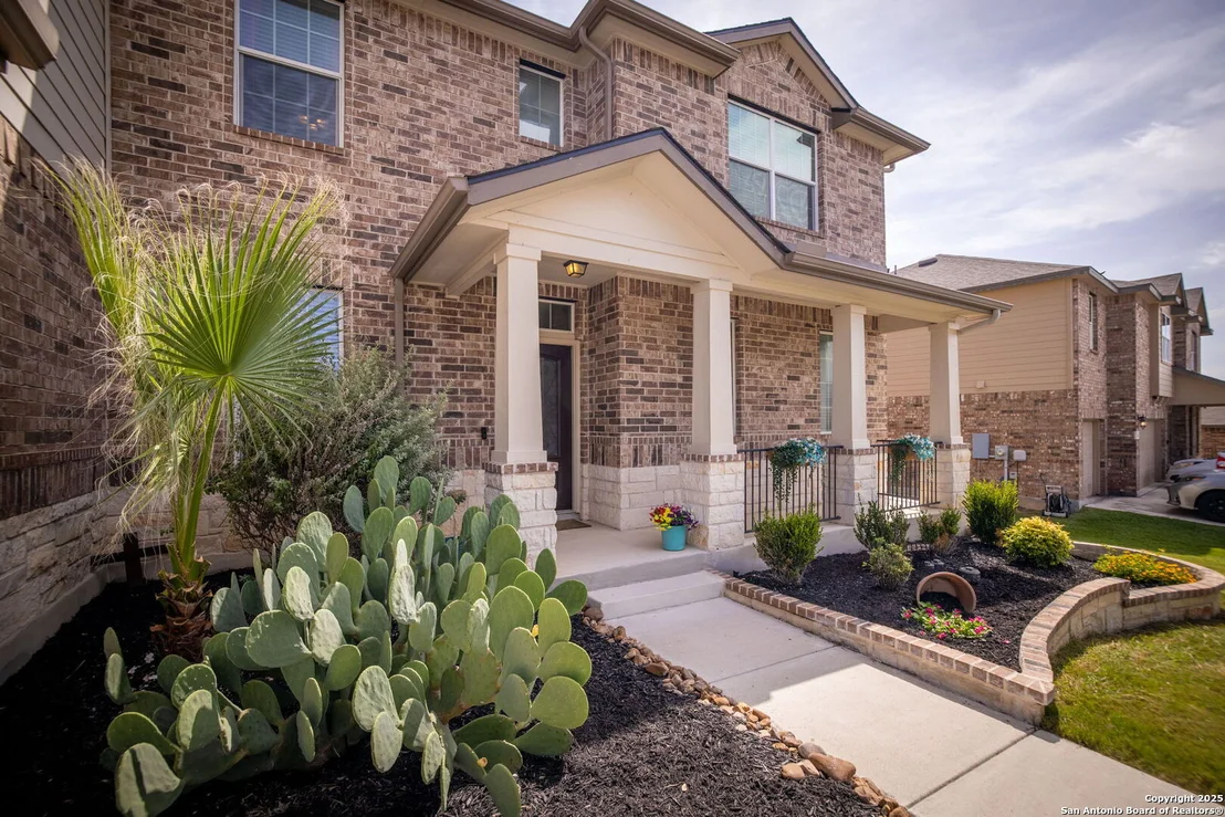 Photo of 124 White Rock