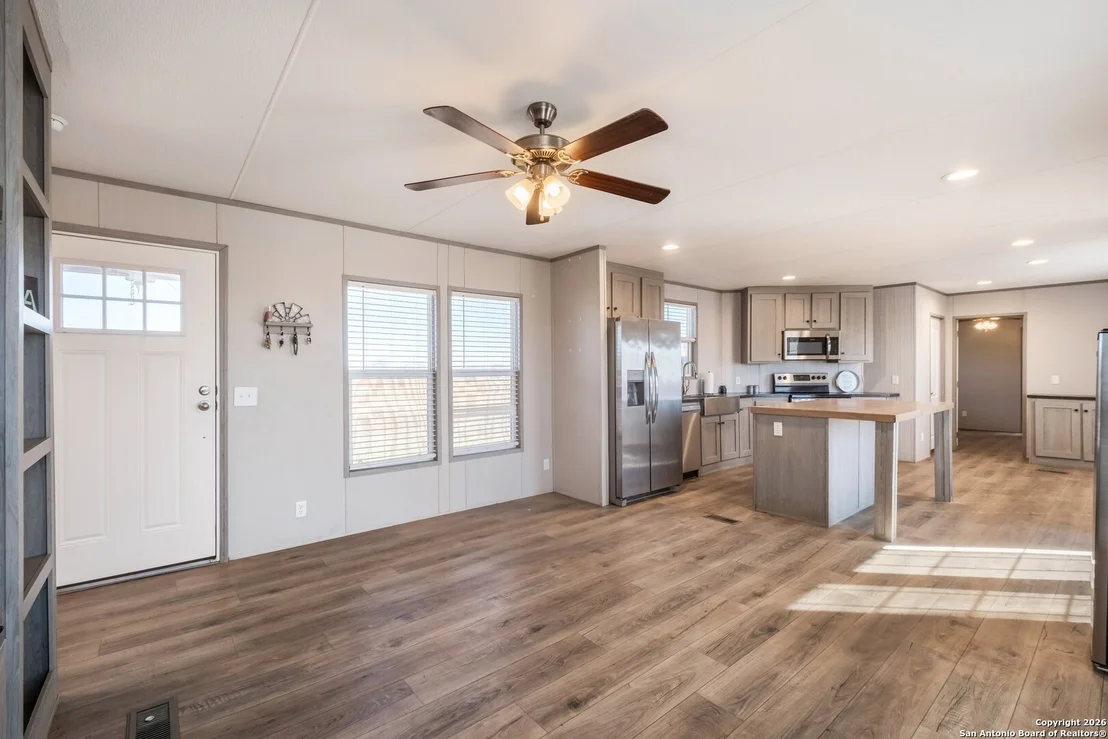 Photo of 985 County Road 307