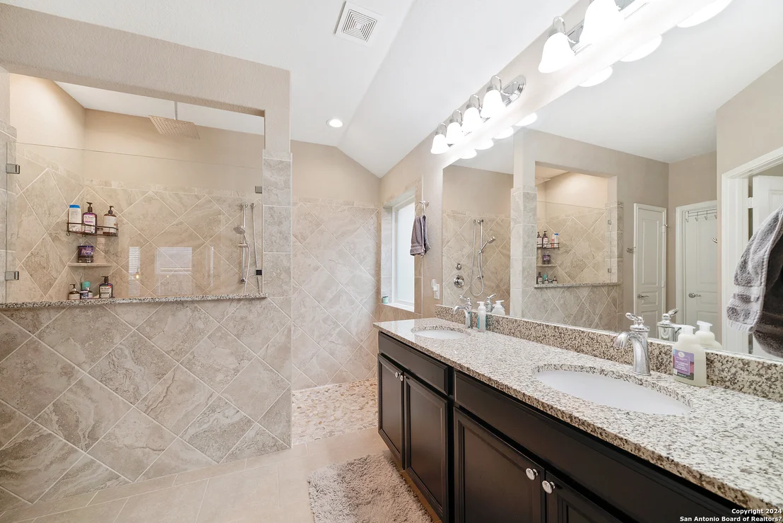 Photo of 12832 LAUREL BRUSH