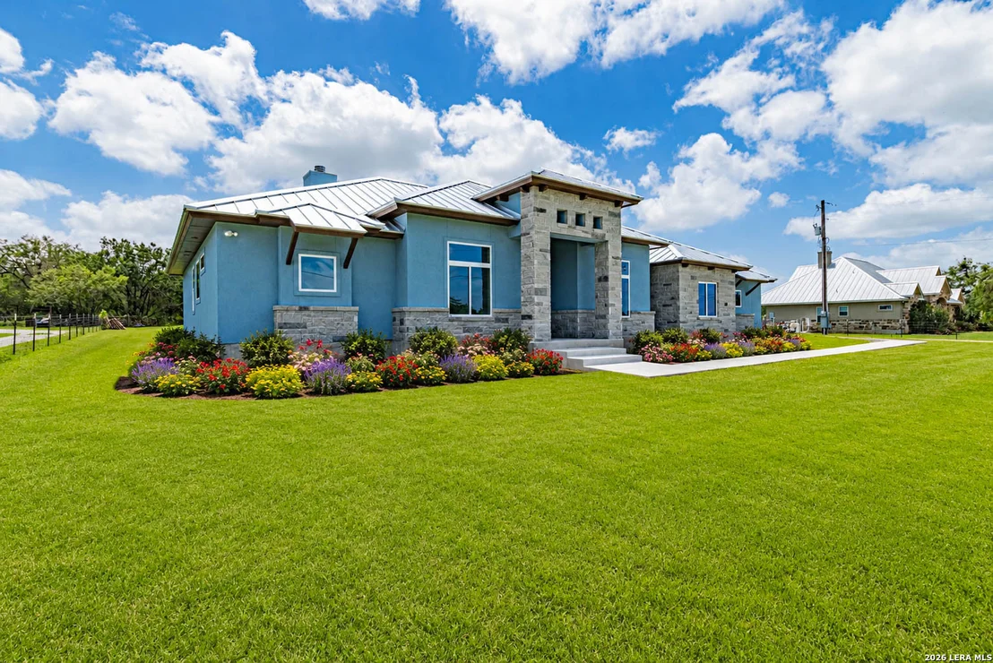 Photo of 731 County Road 356