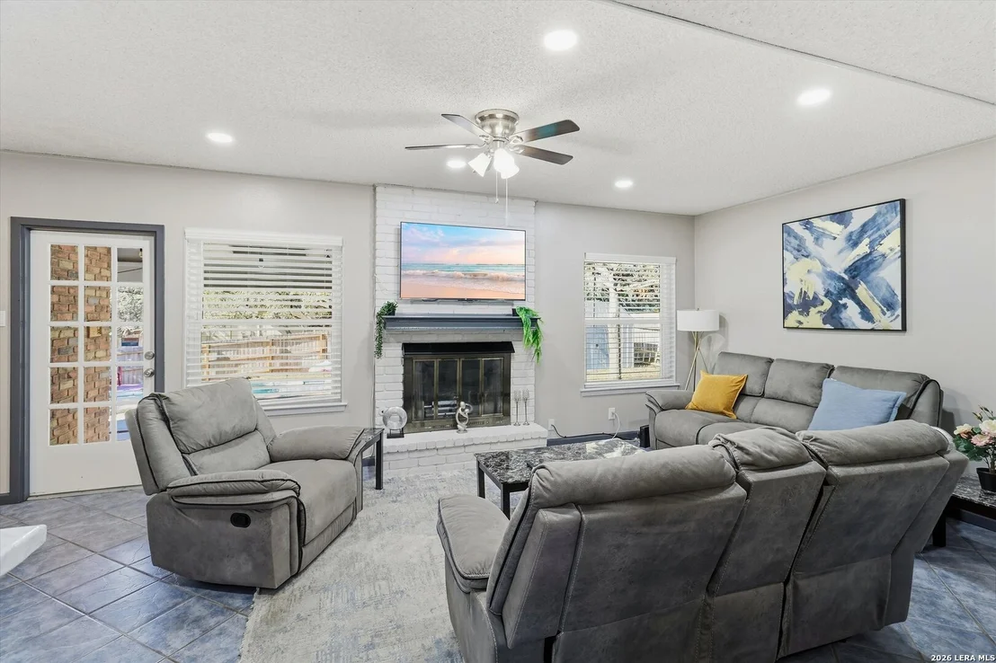 Photo of 16407 Ledge Trail
