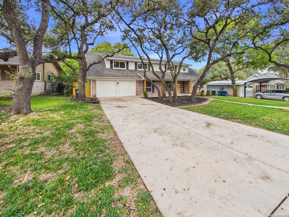 Photo of 11619 INTRIGUE DR