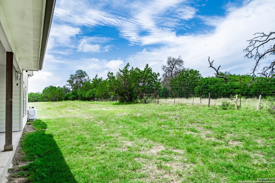 Photo of 233 N Fork