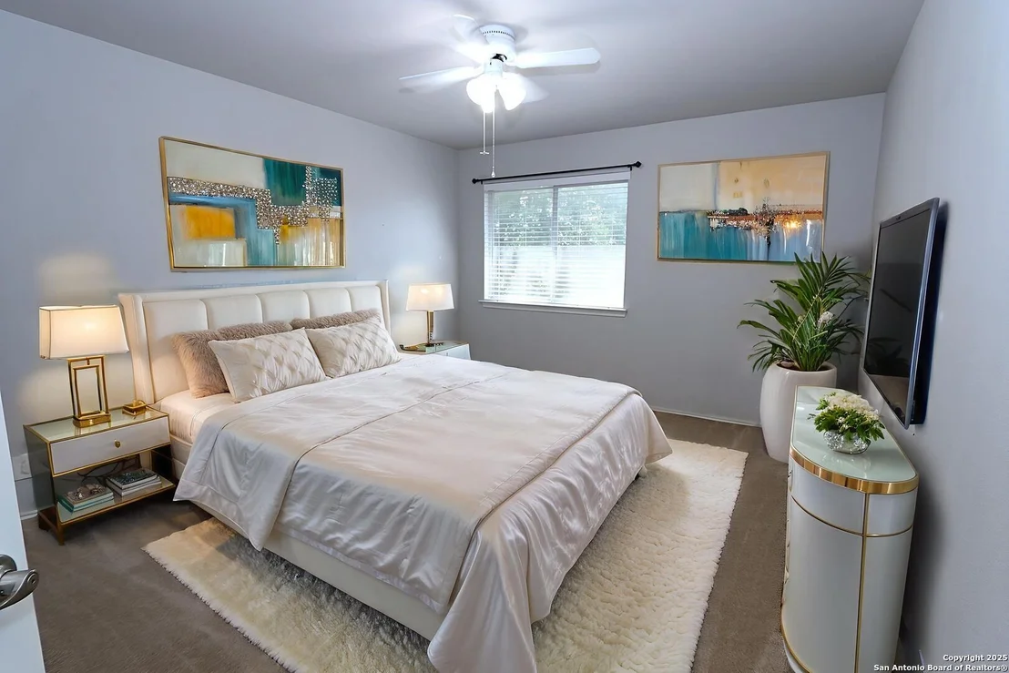 Photo of 4922 Rosemoss