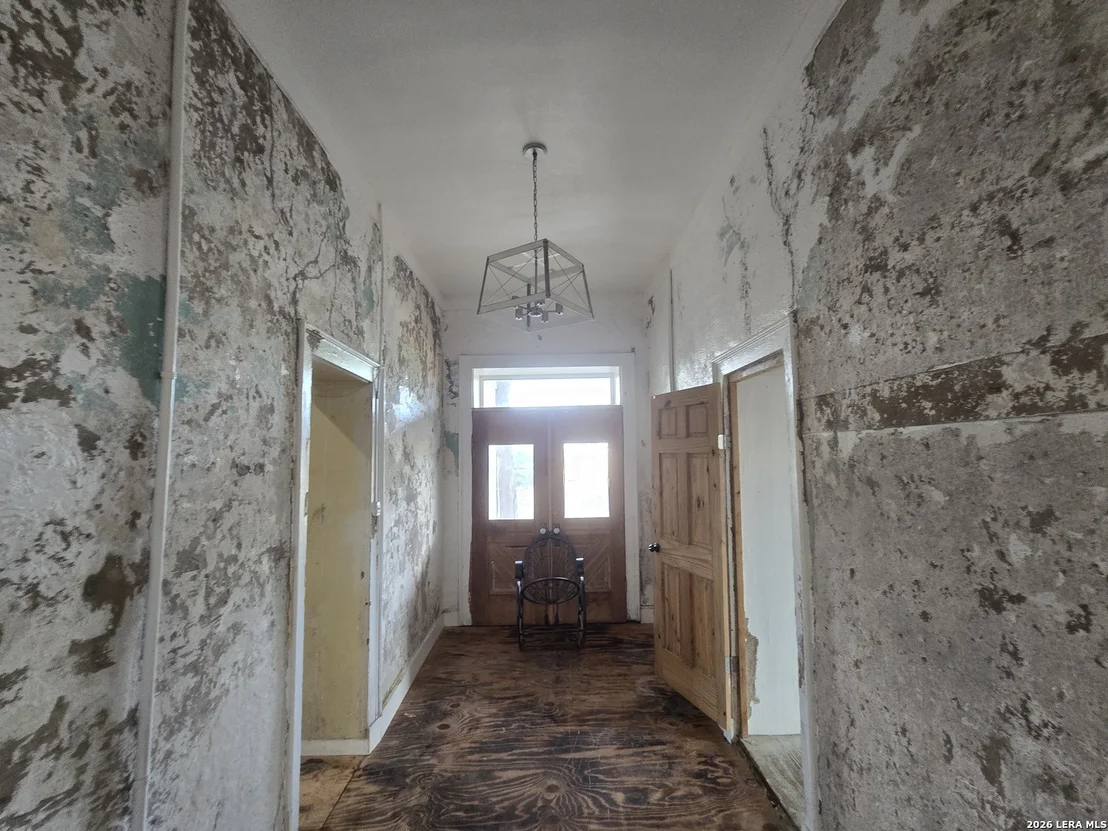 Photo of 21805 Senior Rd