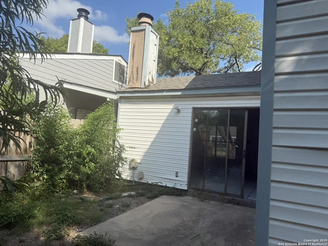 Photo of 10034 Amber Field