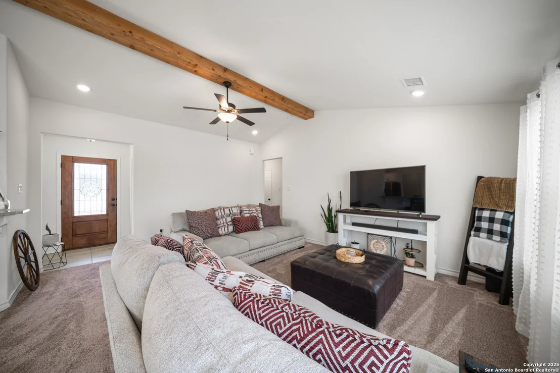 Photo of 102 County Road 2636