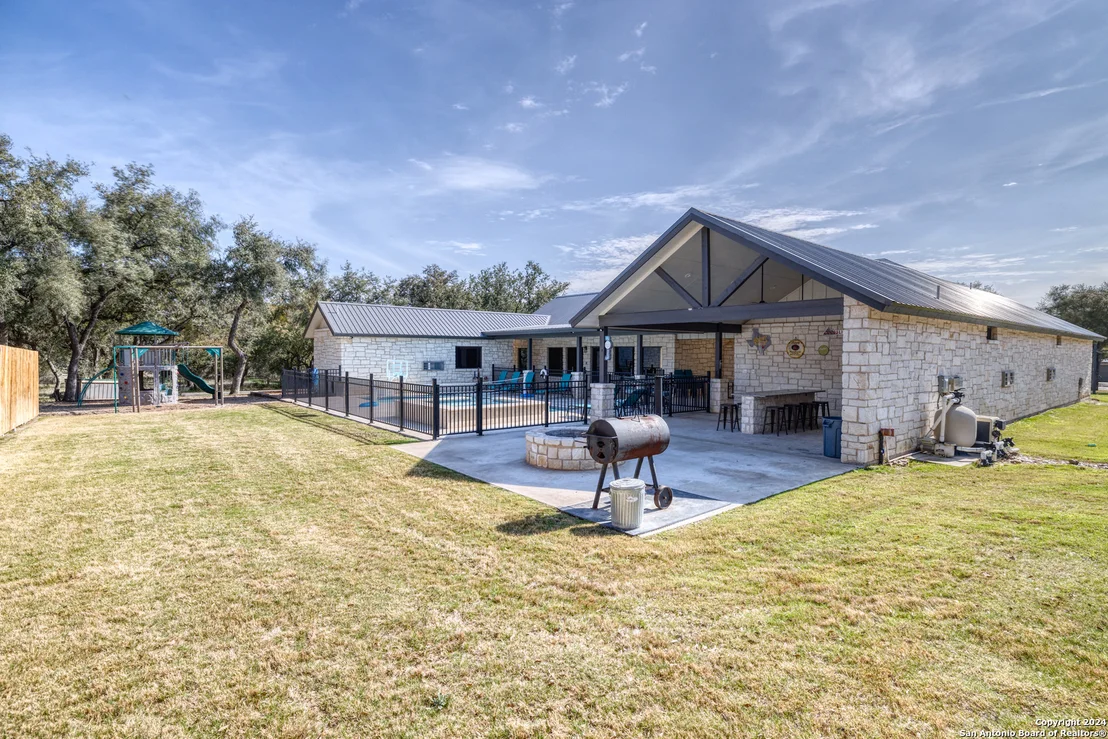 Photo of 1416 Mountain Valley Drive