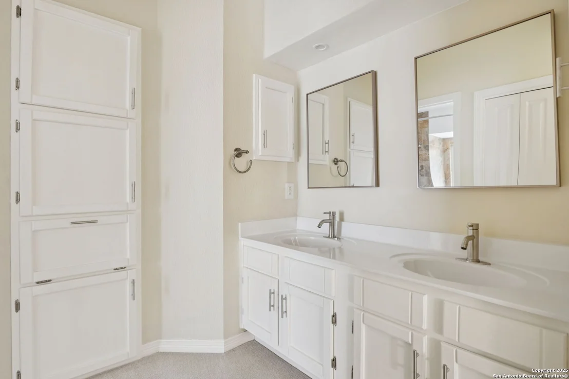 Photo of 8406 Timber Crest