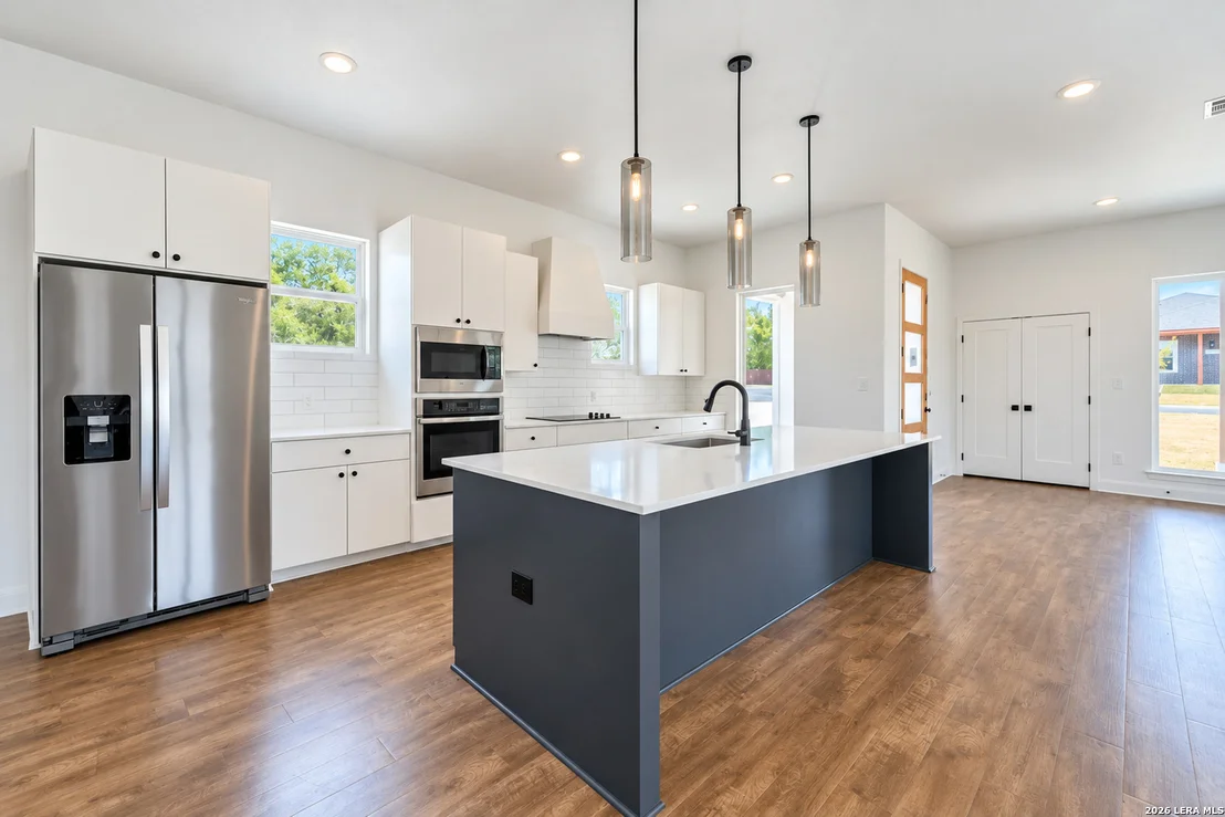 Photo of 5164 Comanche Dr