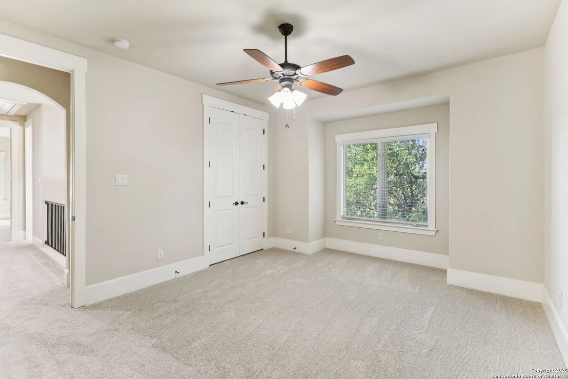 Photo of 5 Liser Glen