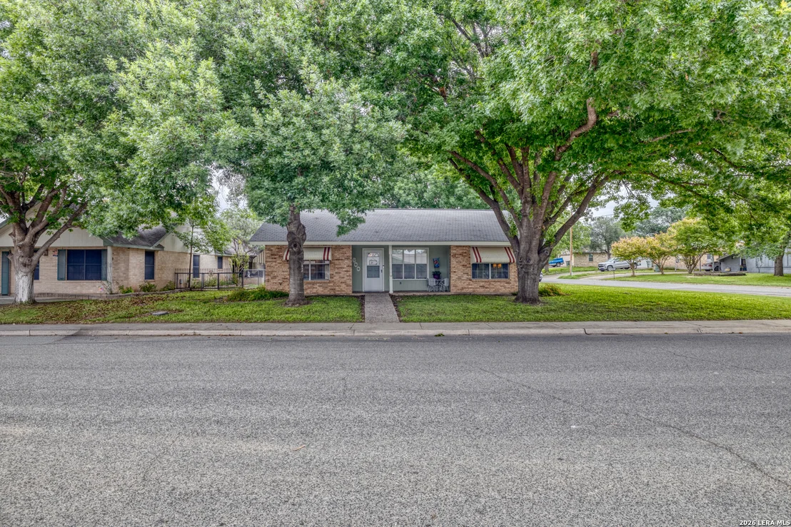 Photo of 600 N 2nd