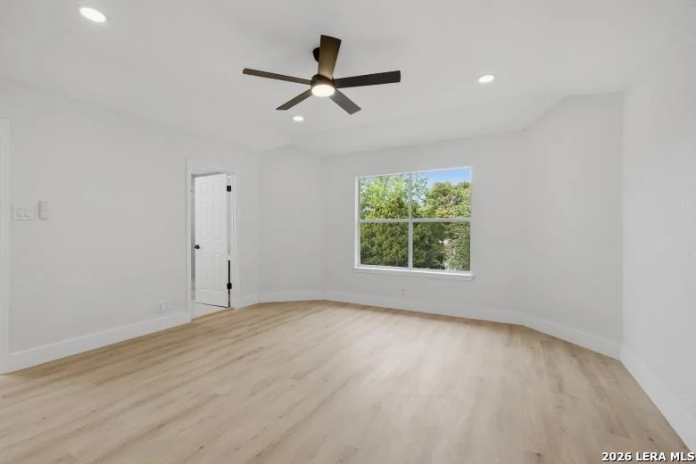 Photo of 10242 Sandyglen