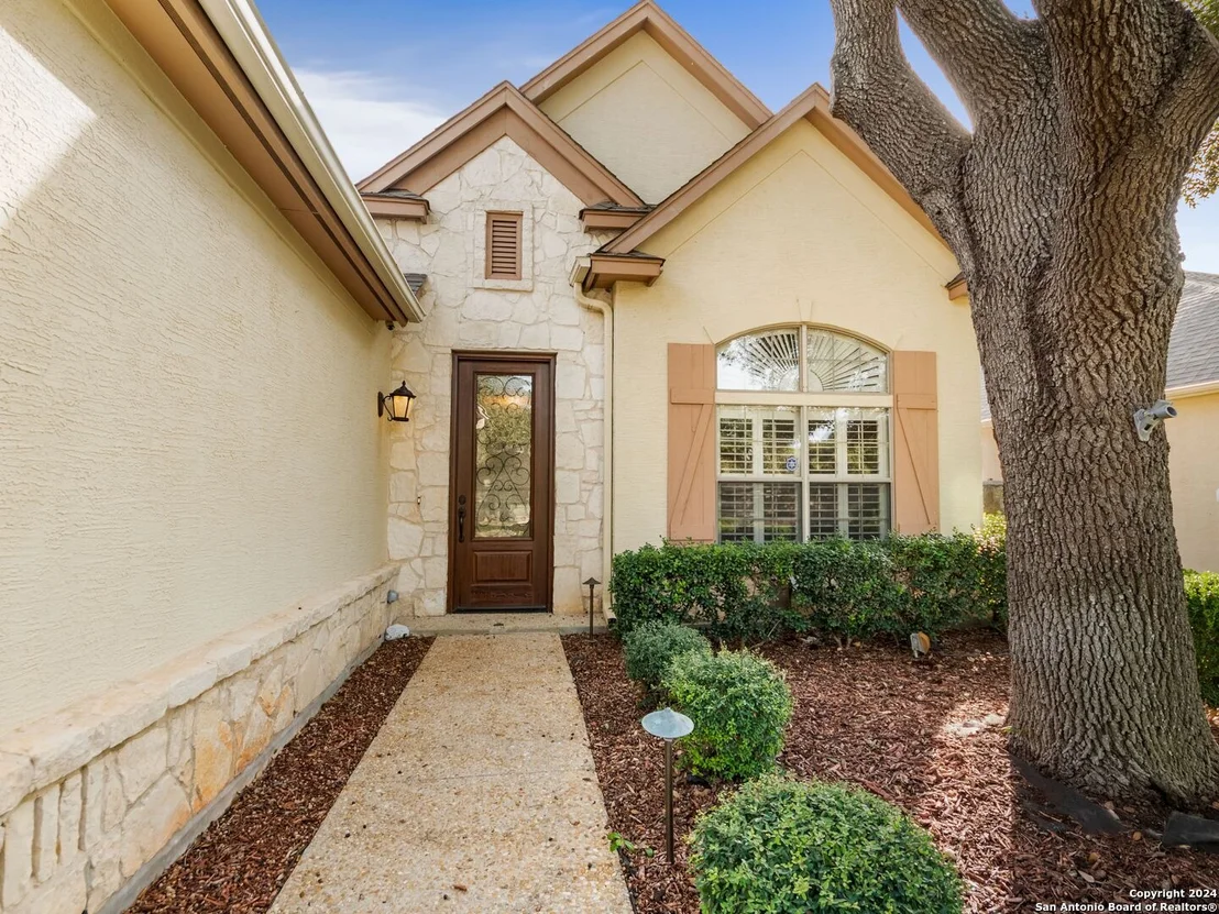 Photo of 3706 RUSTLING OAKS