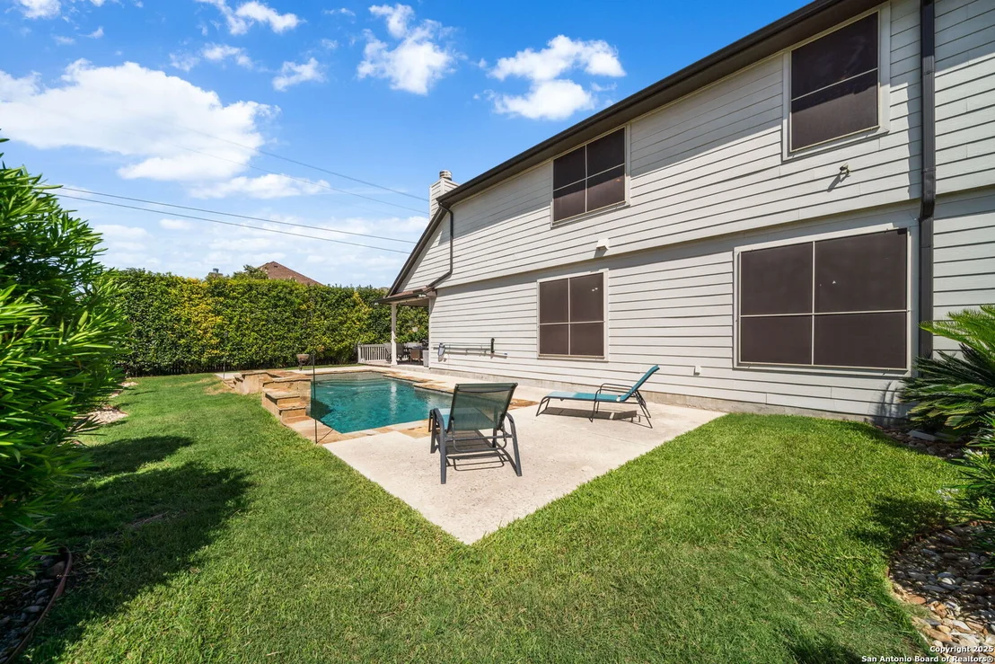 Photo of 505 Saddle Hill