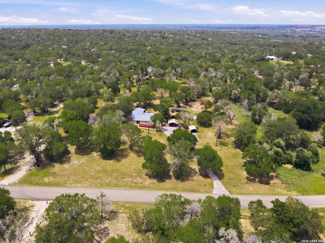 Photo of 1027 Bluebonnet