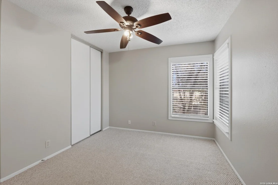 Photo of 9015 Mansfield