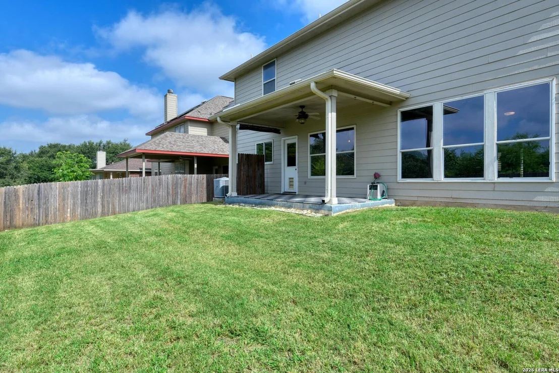 Photo of 8206 VALLEY WL