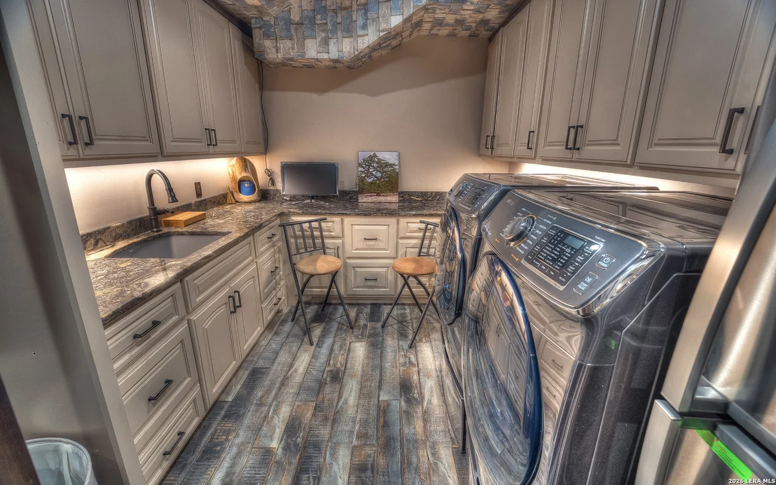 Photo of 200 Skippin Stone Ln