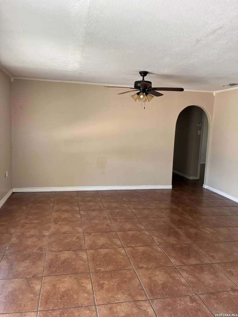 Photo of 1398 Wilson