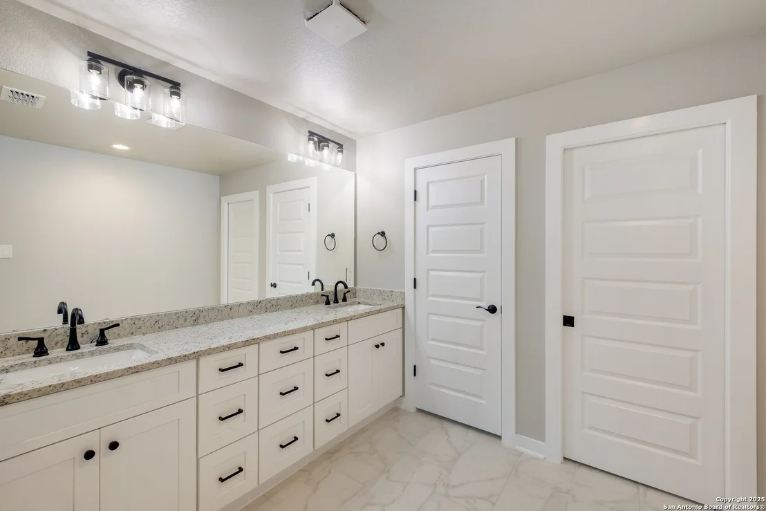 Photo of 122 Hi View