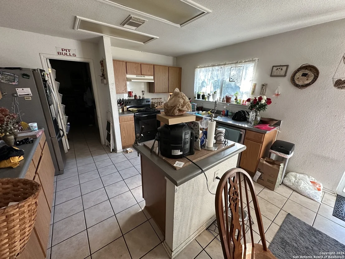 Photo of 6714 MILLROCK PASS