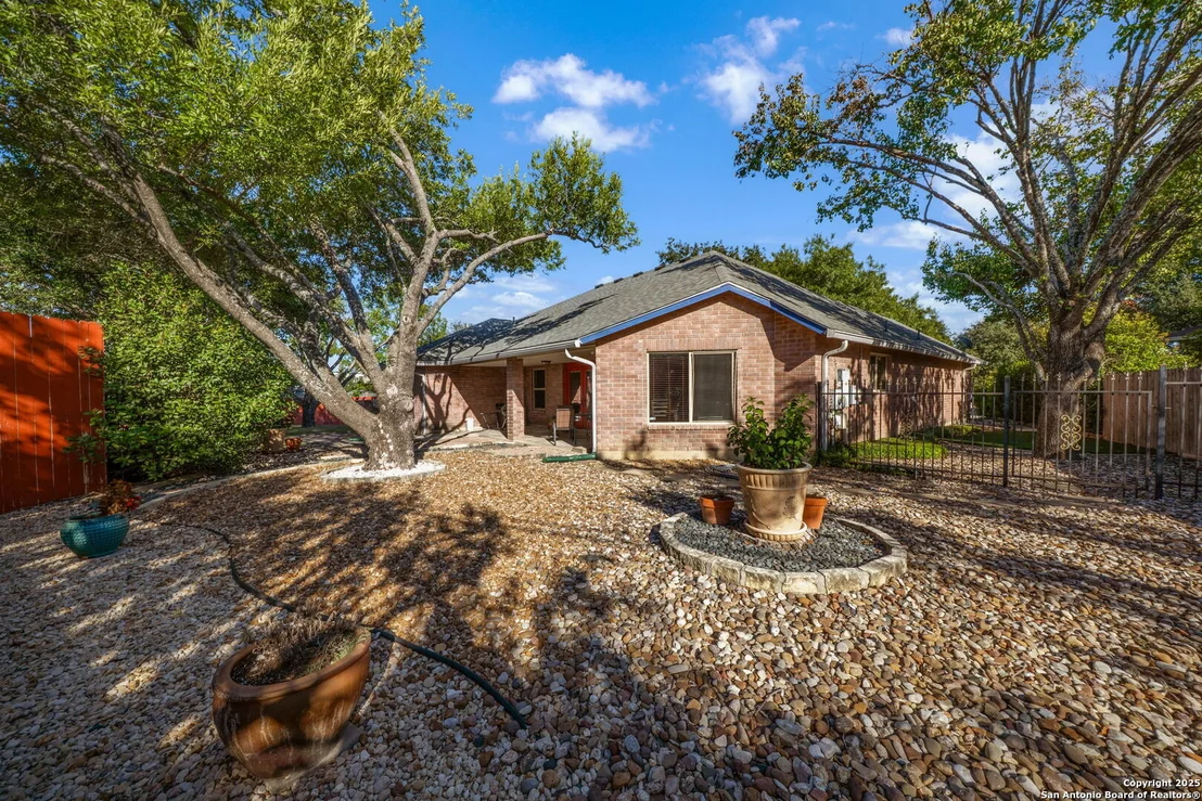 Photo of 1902 Indian Meadows Dr