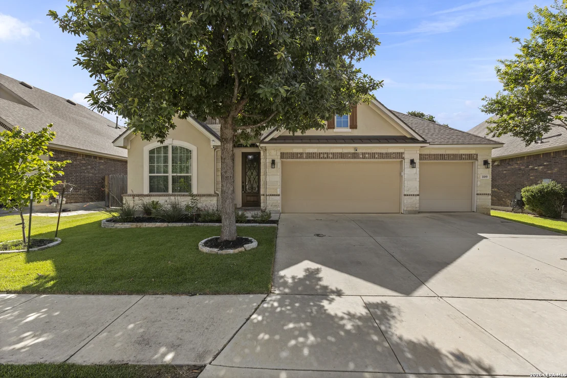 Photo of 109 Alder Woods